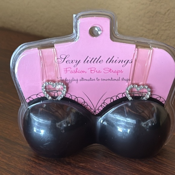 Sexy Little Things Double Heart Fashion Bra Straps. - Picture 3 of 4